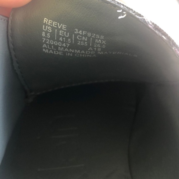 Calvin Klein men’s shoes. - Picture 7 of 8